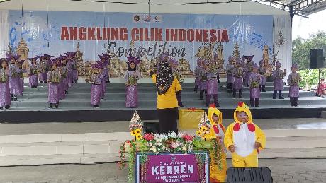 Lomba Angklung Cilik Indonesia